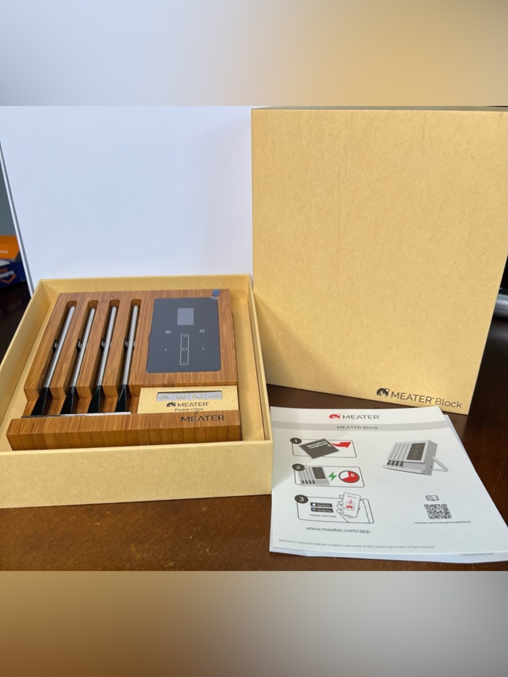 NIB MEATER Block 4 Probe Premium WiFi Smart Meat Thermometer  BBQ Oven Grill - Picture 2 of 12